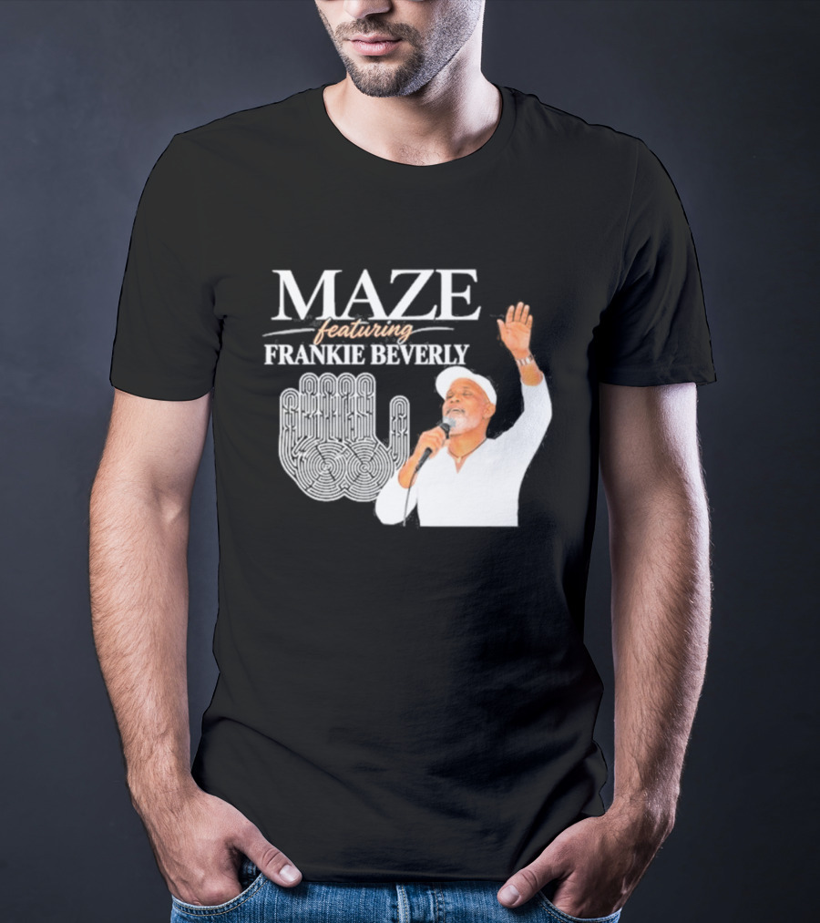 Maze Featuring Frankie Beverly White Outfit Microphone Performance Iconic Image T-Shirt