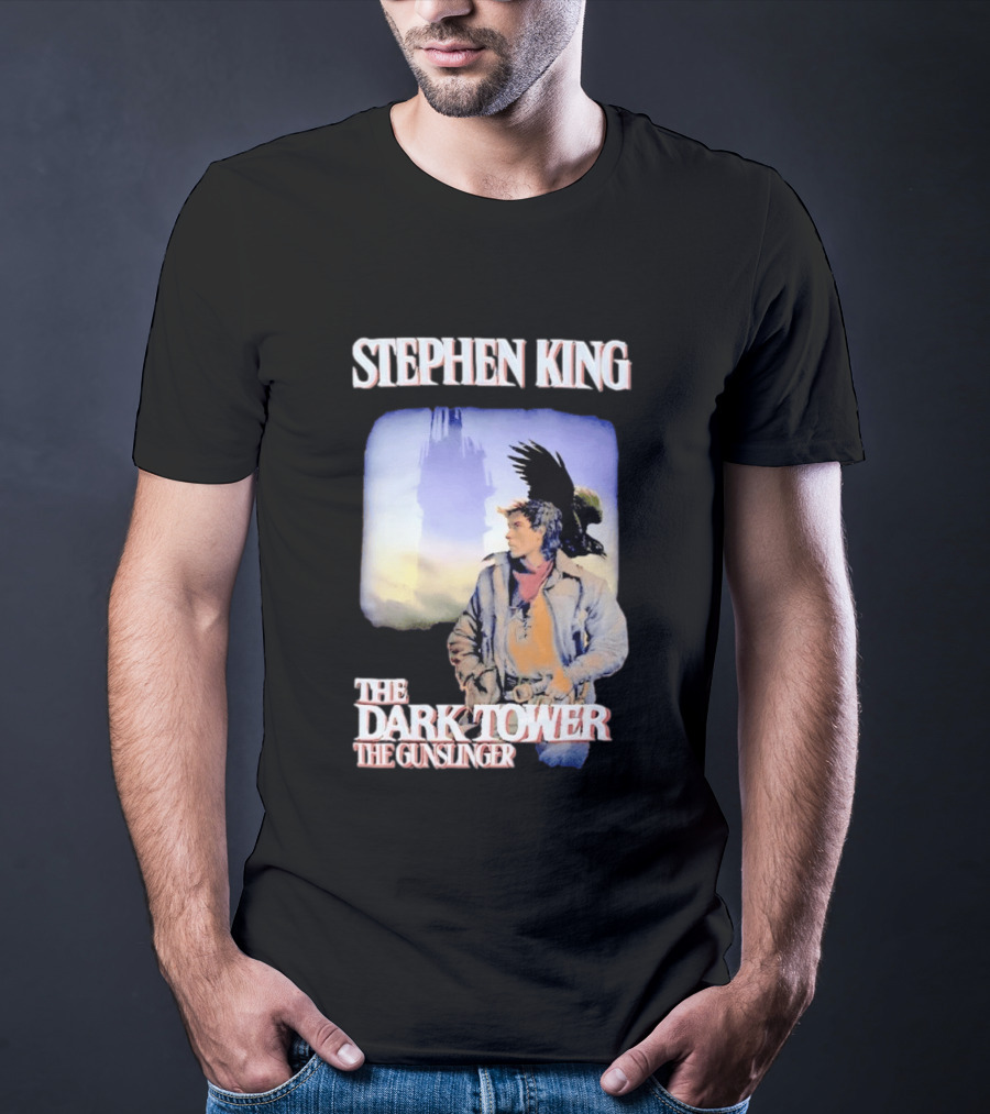 Stephen King The Dark Tower The Gunslinger Artwork With Gunslinger And Raven T-Shirt