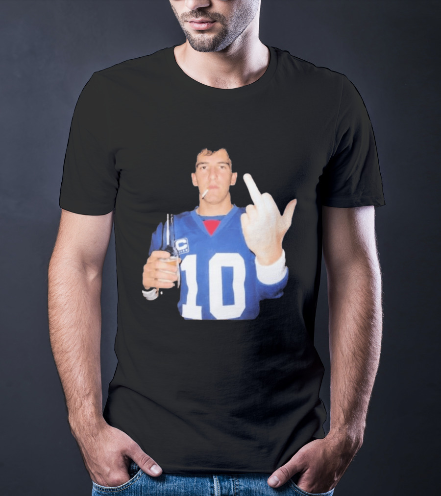 Eli Manning Jersey Smoking Gesture Middle Finger 10 T-Shirt