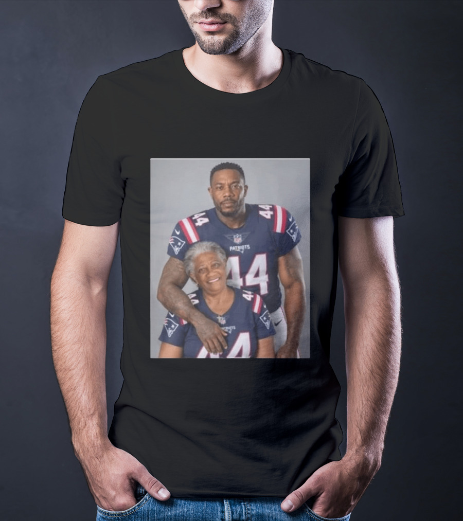 New England Patriots Jahlani Tavai 44 Mom Football Family Game Day 2026 T-Shirt