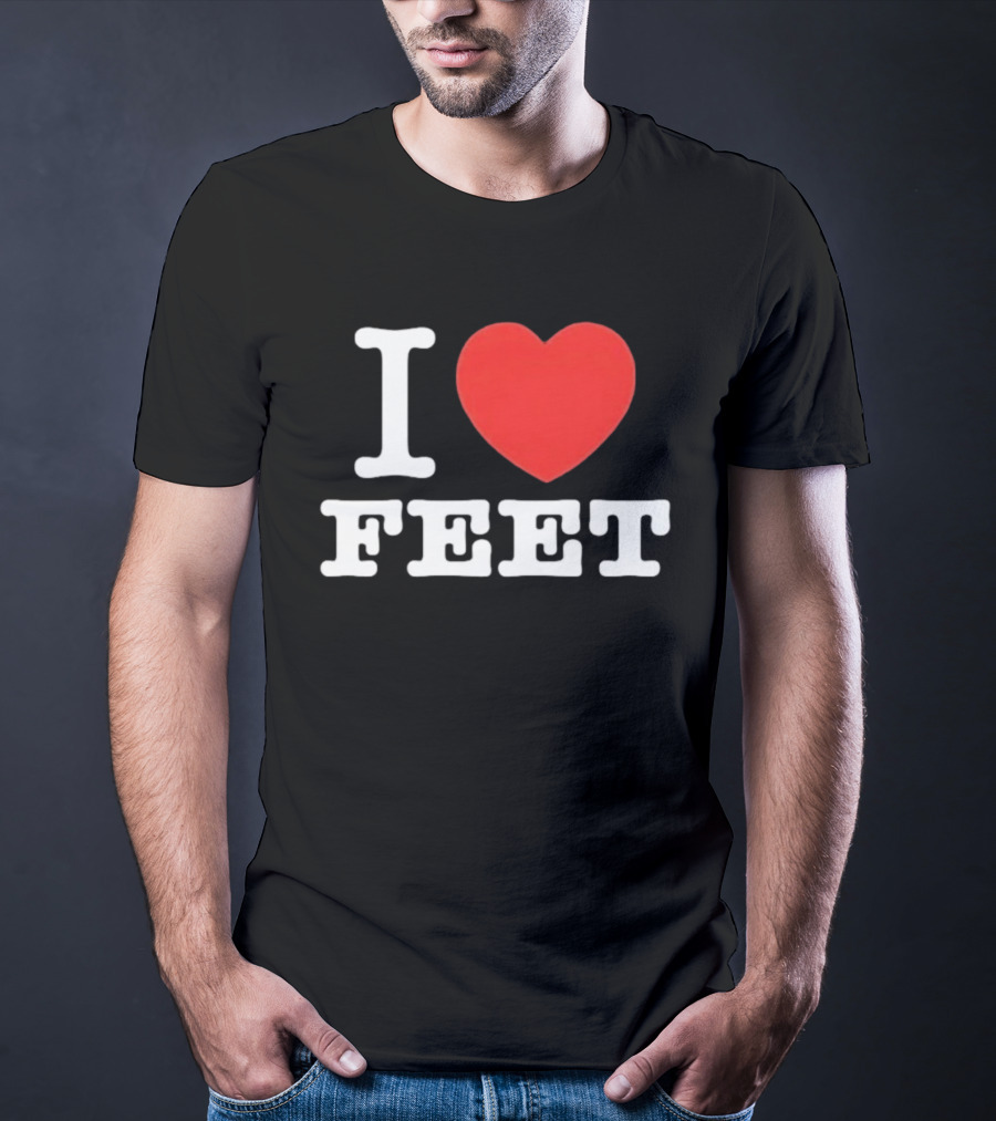 I Love Feet Humor Red Heart Foot Fetish Fun T-Shirt