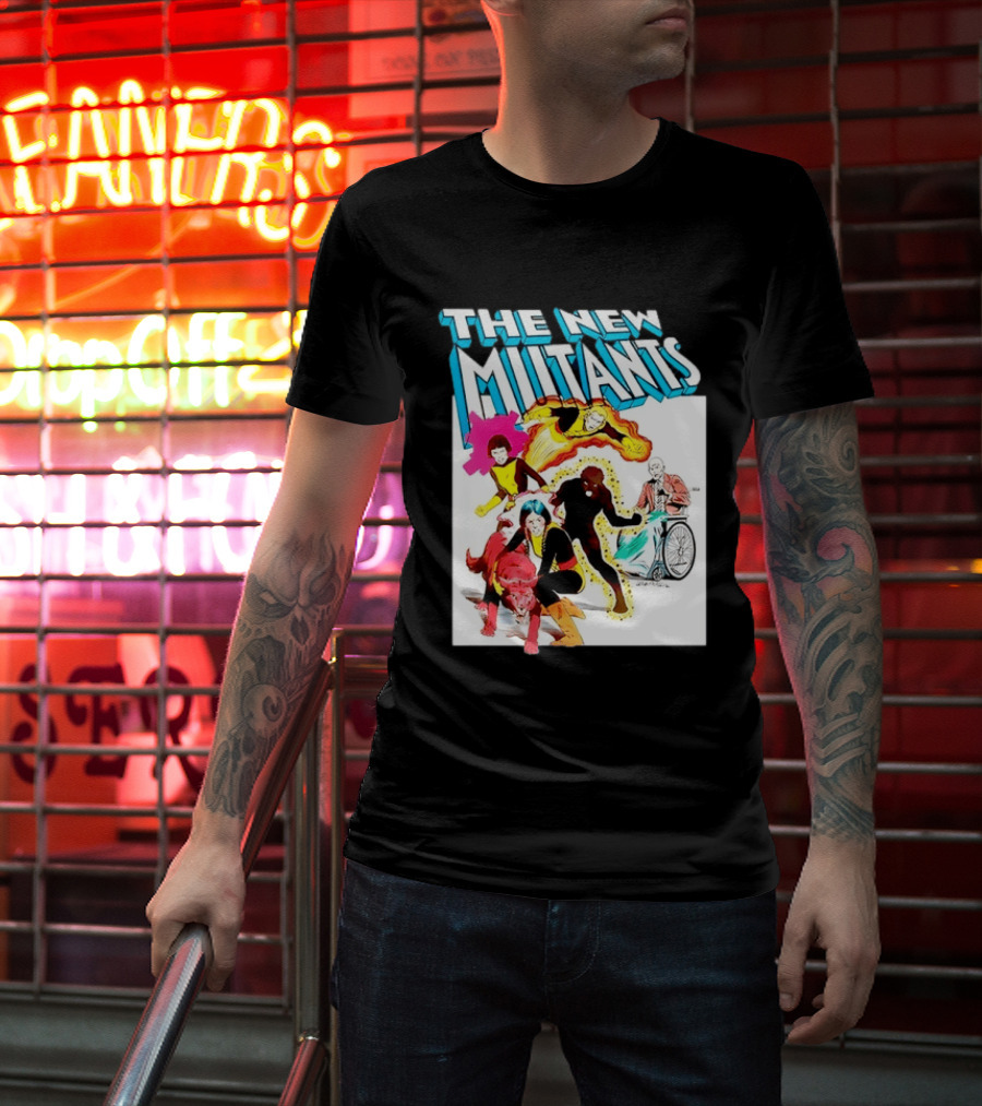 The New Mutants Marvel Comic Book Cover Featuring Iconic Characters T-Shirt