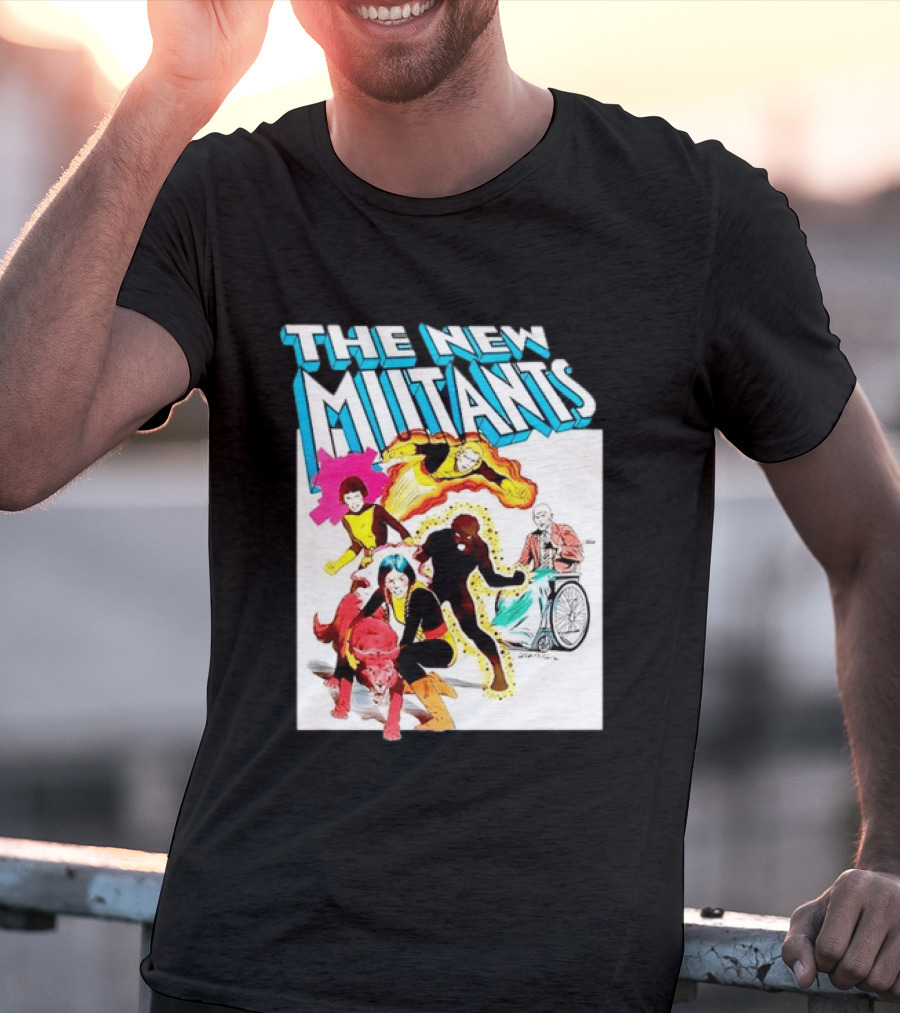 The New Mutants Marvel Comic Book Cover Featuring Iconic Characters T-Shirt