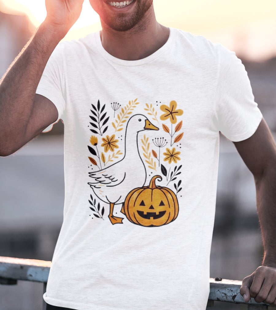 Pumpkin Jack O Lantern Goose Fall Farmhouse Floral Halloween T-Shirt