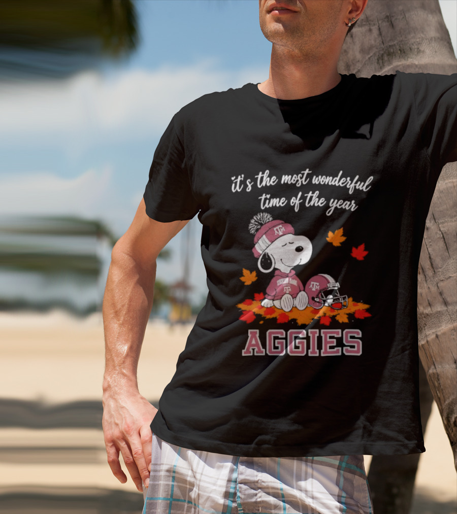 Snoopy It's The Most Wonderful Time Of The Year Texas A&M Aggies Autumn Leaves T-Shirt