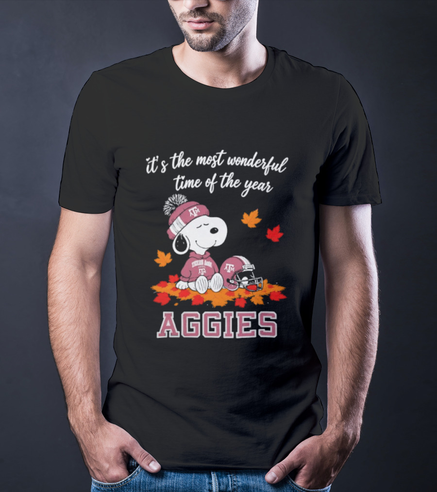Snoopy It's The Most Wonderful Time Of The Year Texas A&M Aggies Autumn Leaves T-Shirt