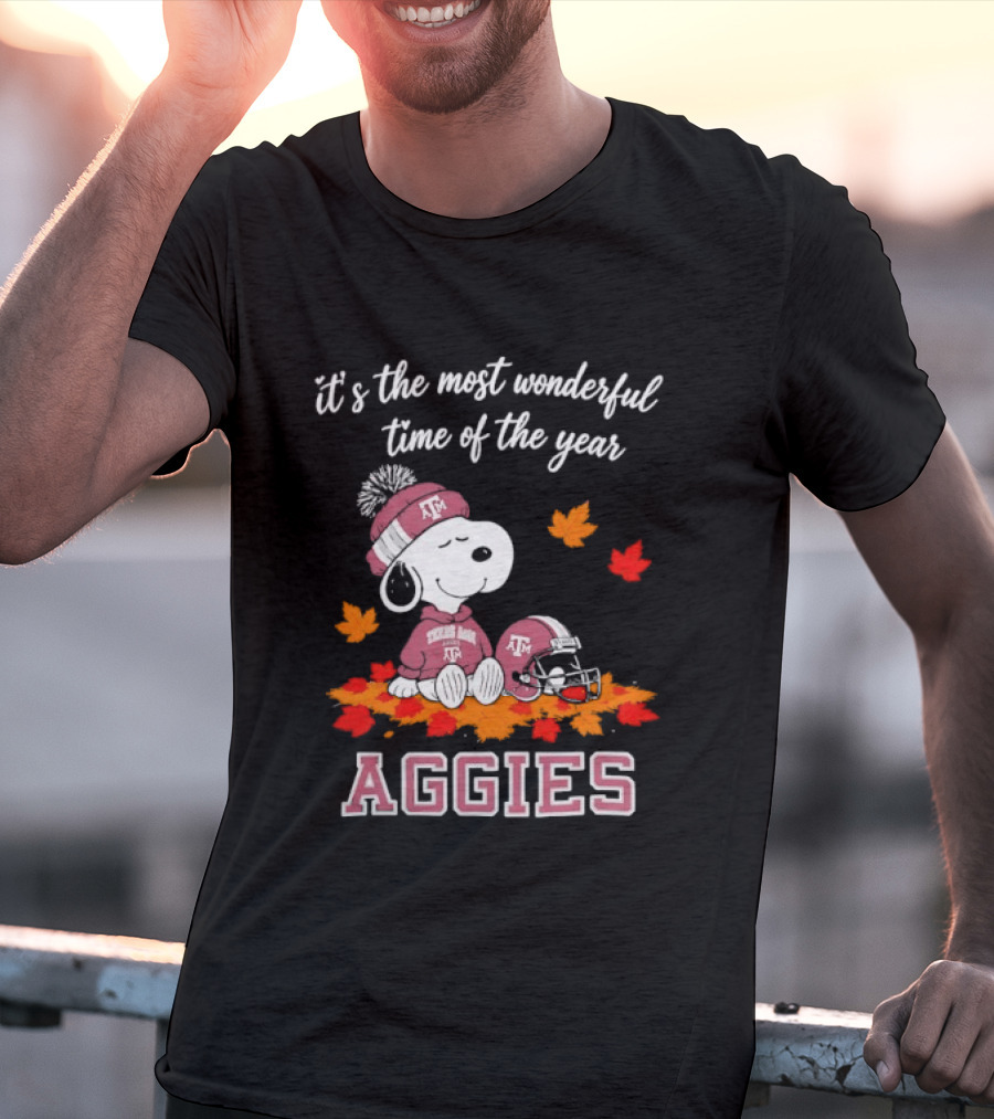 Snoopy It's The Most Wonderful Time Of The Year Texas A&M Aggies Autumn Leaves T-Shirt