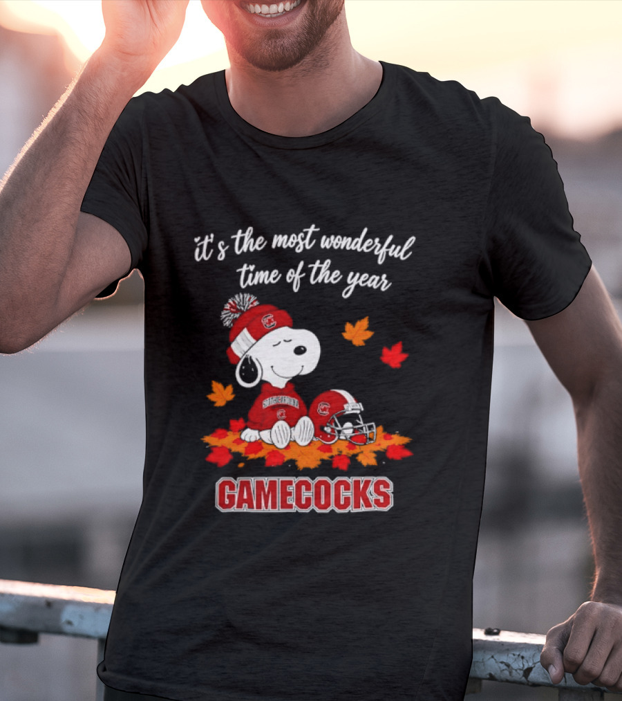 Snoopy South Carolina Gamecocks It's The Most Wonderful Time Of The Year Autumn Leaves T-Shirt