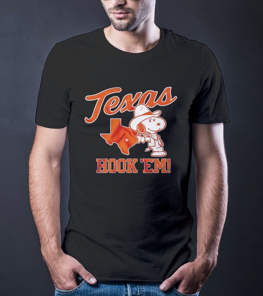 Texas Snoopy Hook 'Em Peanuts Cowboy Spirit T-Shirt