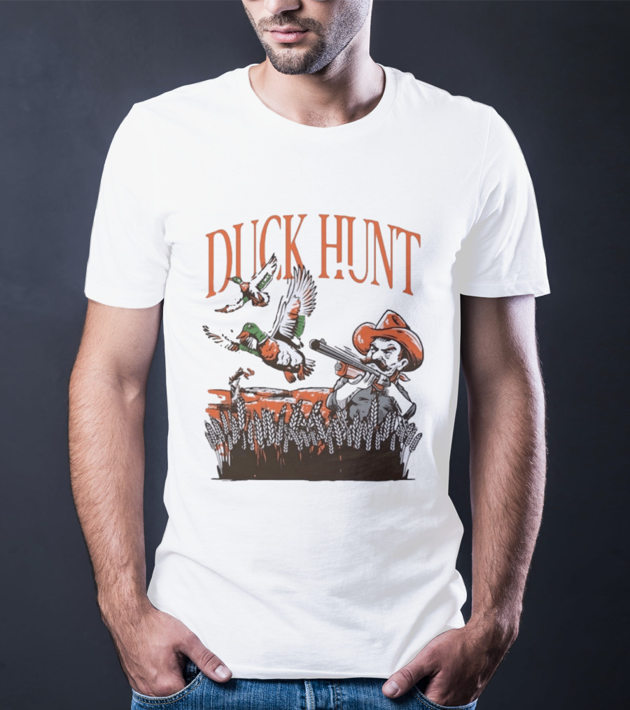 Duck Hunt Hunter Wildlife Outdoors Vintage Cowboy Shooting Scene T-Shirt