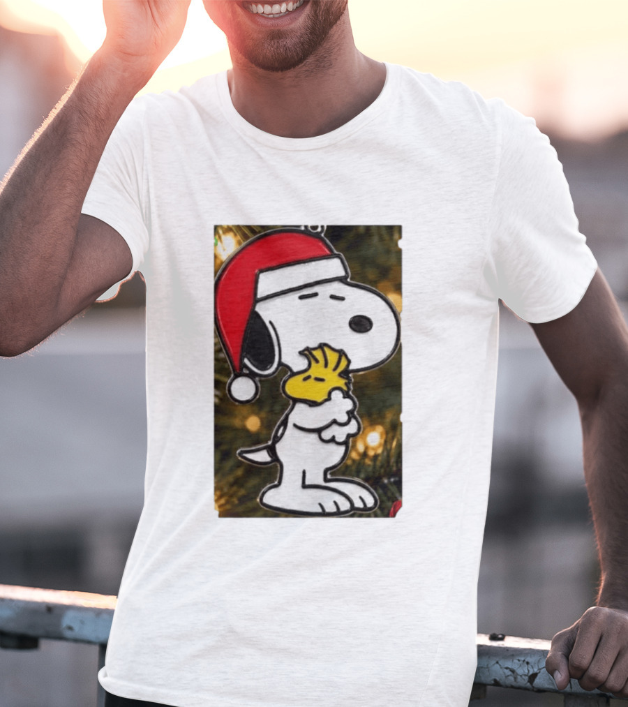Snoopy Woodstock Christmas Hugging Best Holiday Gift Peanuts T-Shirt