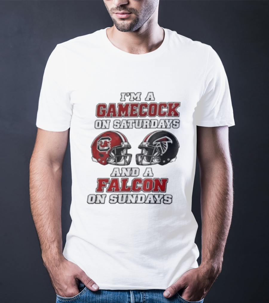 I'm A Gamecock On Saturdays And A Falcon On Sundays Helmet Football Fan شعار T-Shirt