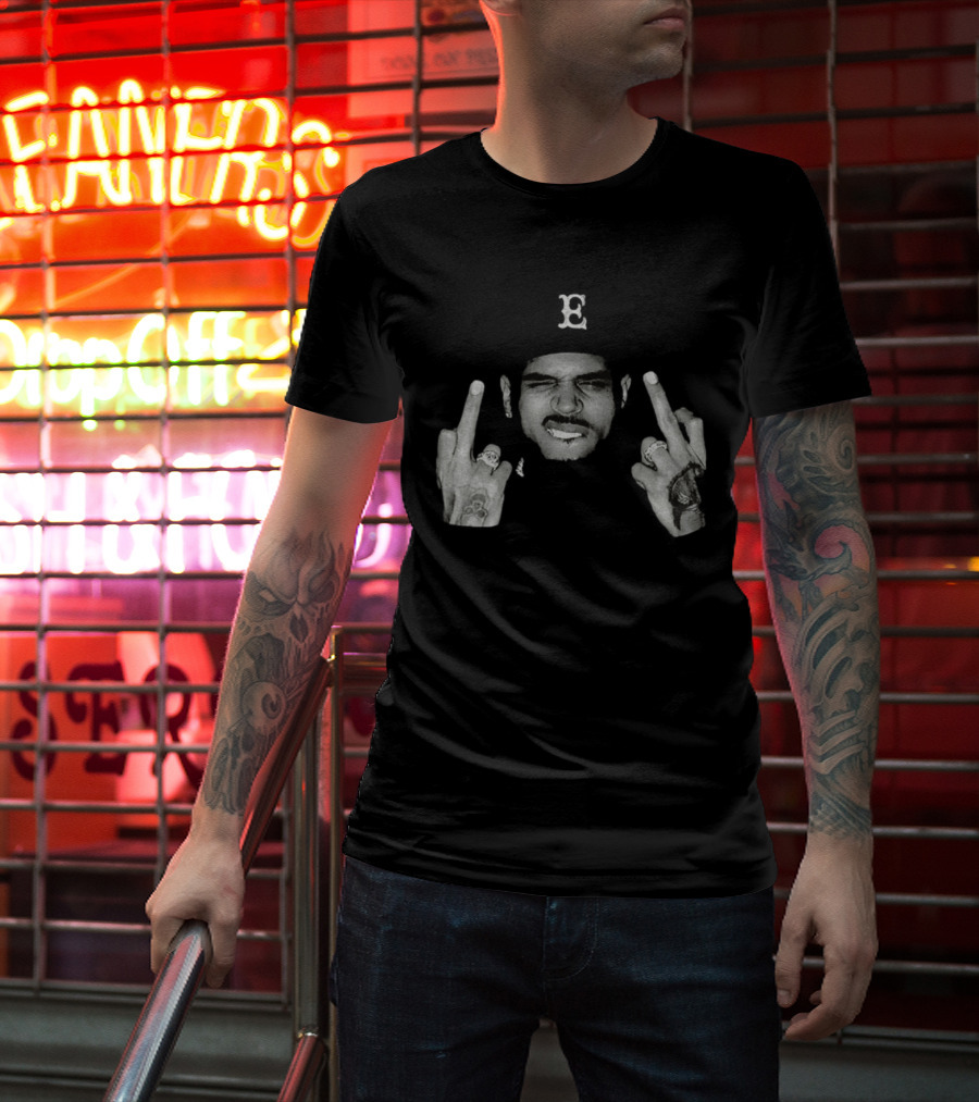 Usher Chris Brown Tour Middle Finger Gesture T-Shirt