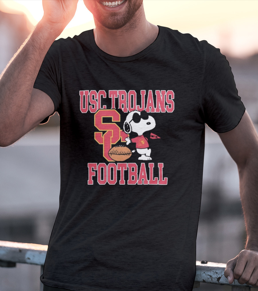 USC Trojans Snoopy Football Fight On University Of Southern California T-Shirt