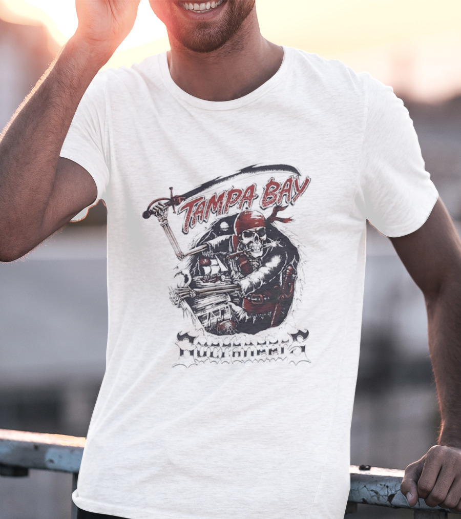 Tampa Bay Buccaneers Skeleton Pirate T-Shirt