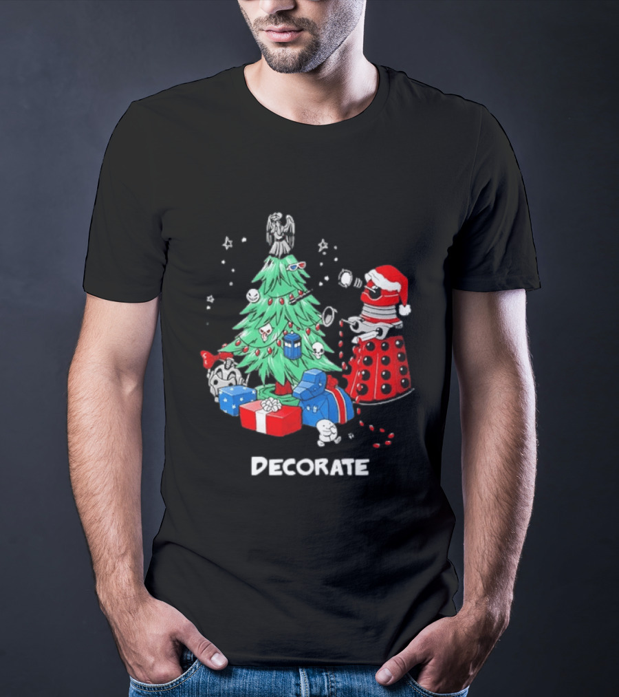 Doctor Who Dalek Christmas Tree Decorate Scene T-Shirt