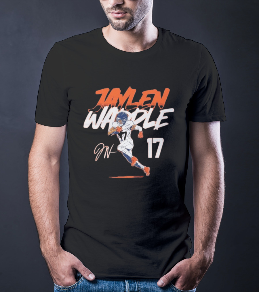 Jaylen Waddle 17 Denver Broncos Pose T-Shirt