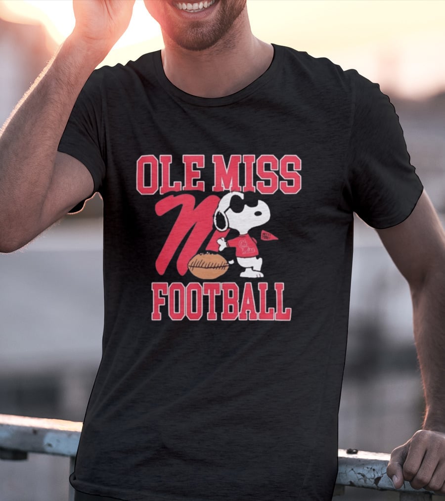 Ole Miss Football Snoopy Hotty Toddy Peanuts T-Shirt