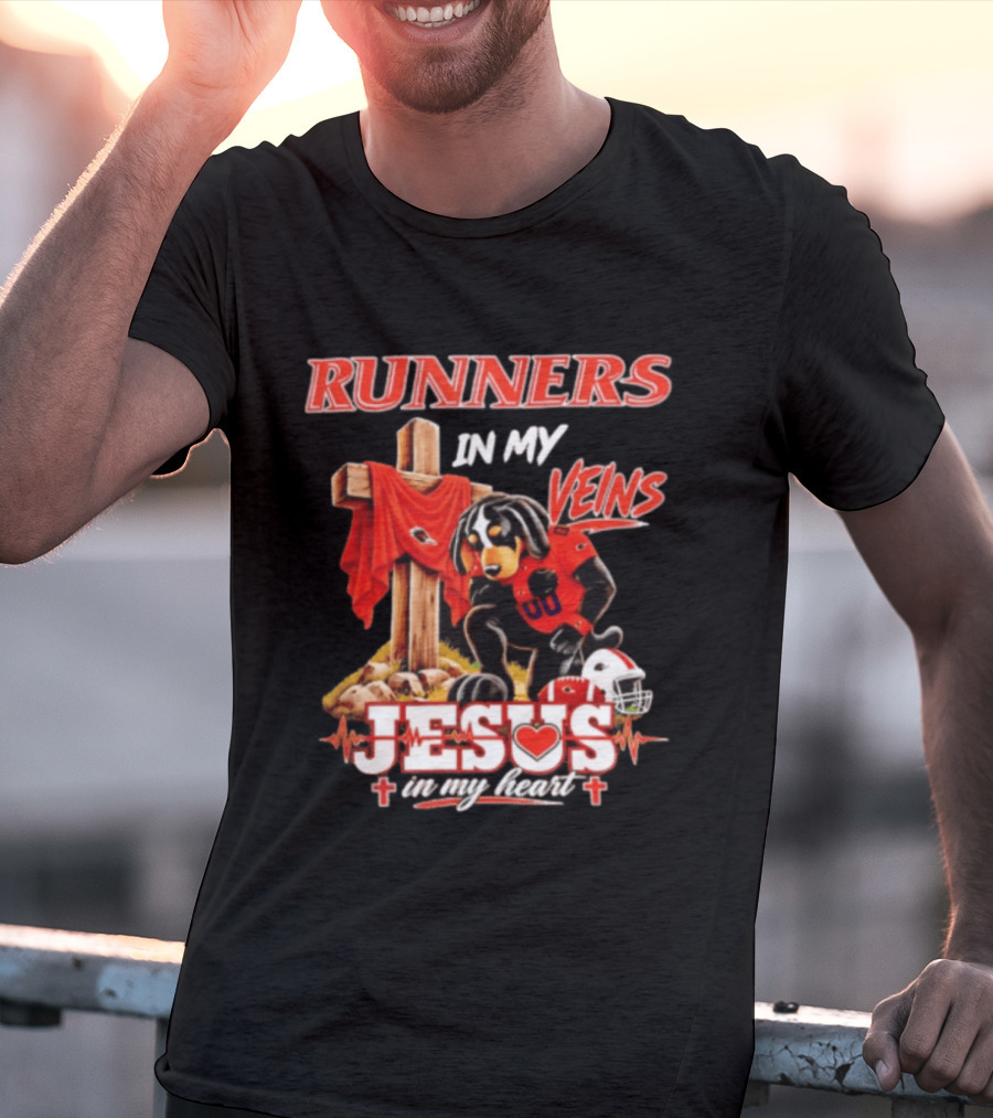 UTSA Roadrunners Runners In My Veins Jesus In My Heart Football Faith T-Shirt