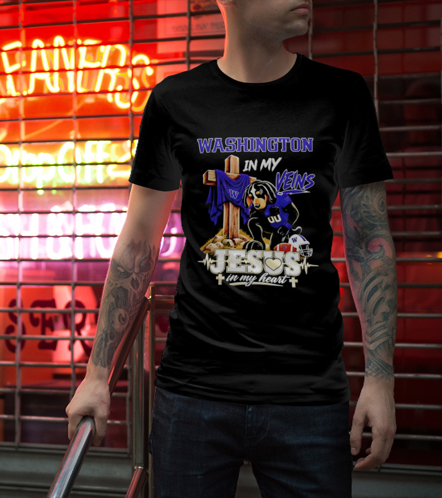 Washington Huskies Football Jesus In My Heart Dog In My Veins Faith T-Shirt