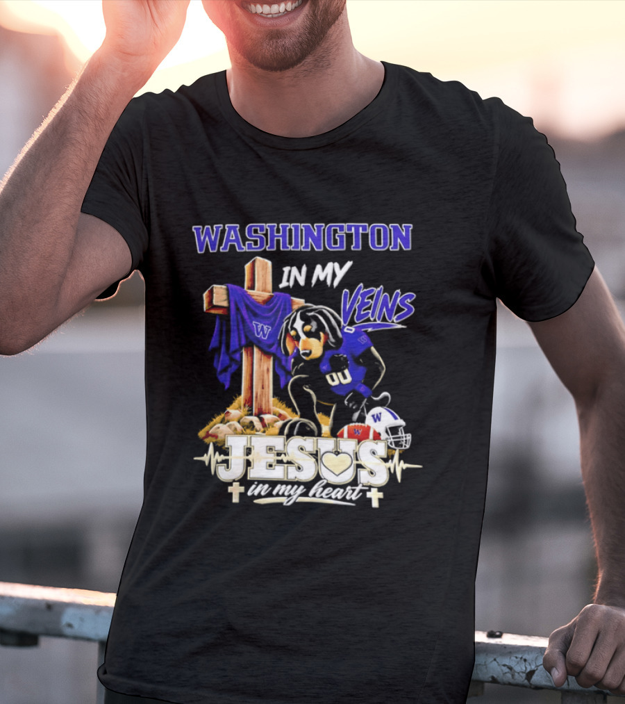 Washington Huskies Football Jesus In My Heart Dog In My Veins Faith T-Shirt