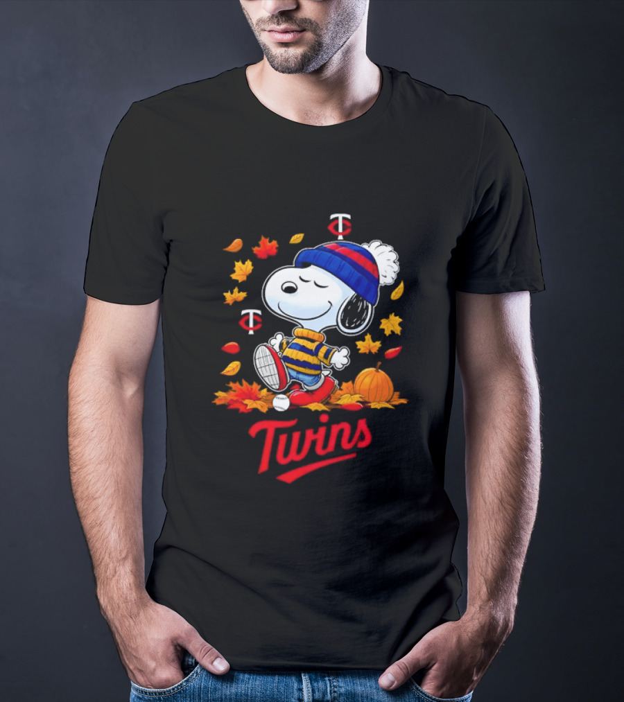 Snoopy Minnesota Twins Autumn Baseball MLB Peanuts Leaves Pumpkin T-Shirt