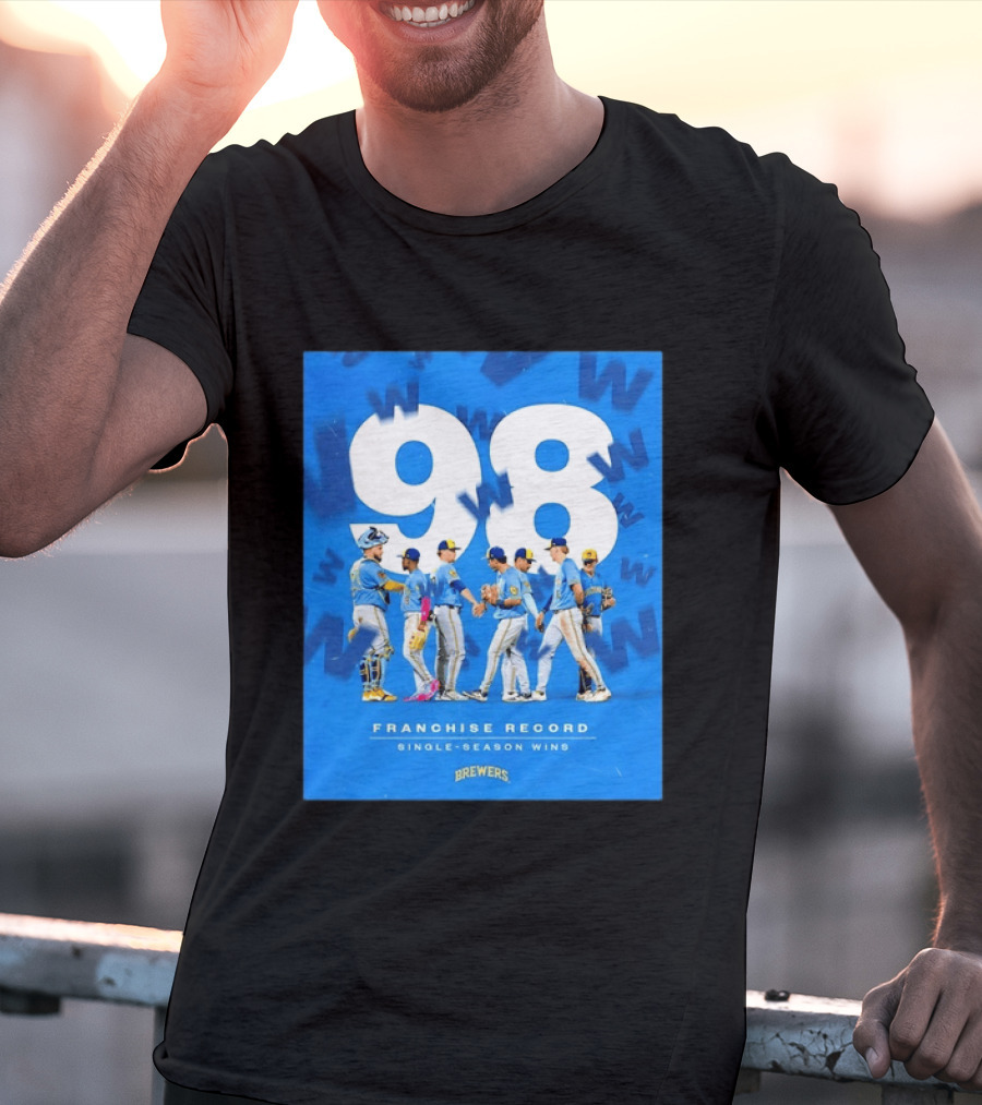 Milwaukee Brewers 98 Franchise Record Single Season Wins Team Celebration T-Shirt