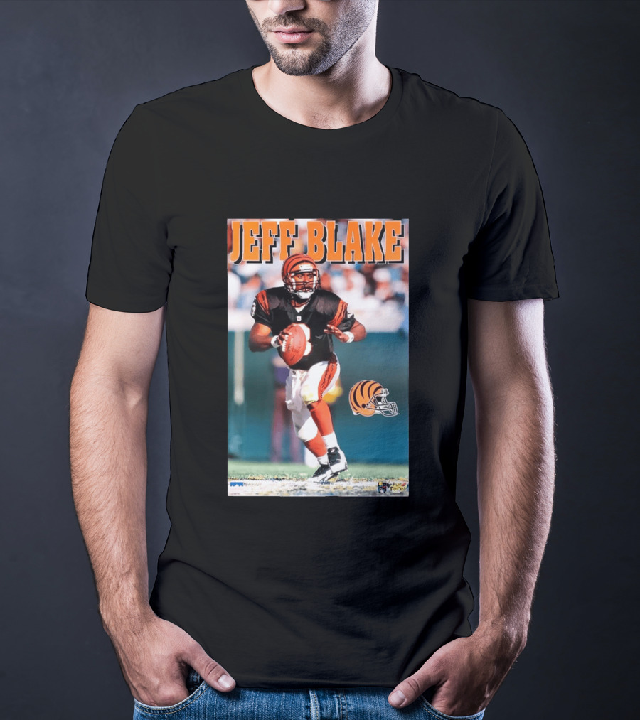 Cincinnati Bengals Jeff Blake Quarterback Action NFL Football T-Shirt