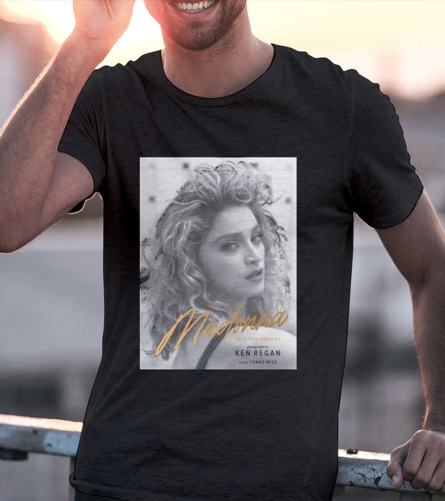 Madonna Into The Groove Photography By Ken Regan Text By Tomás Mier T-Shirt