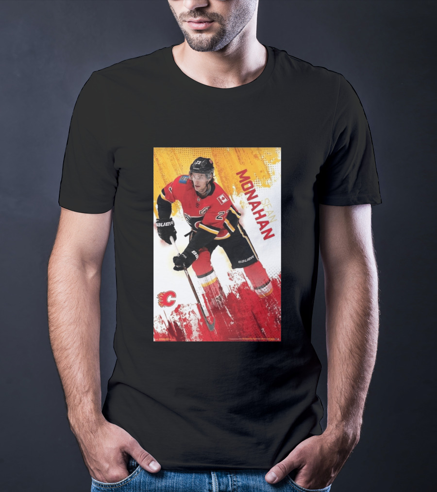 Sean Monahan Calgary Flames NHL Hockey Action T-Shirt