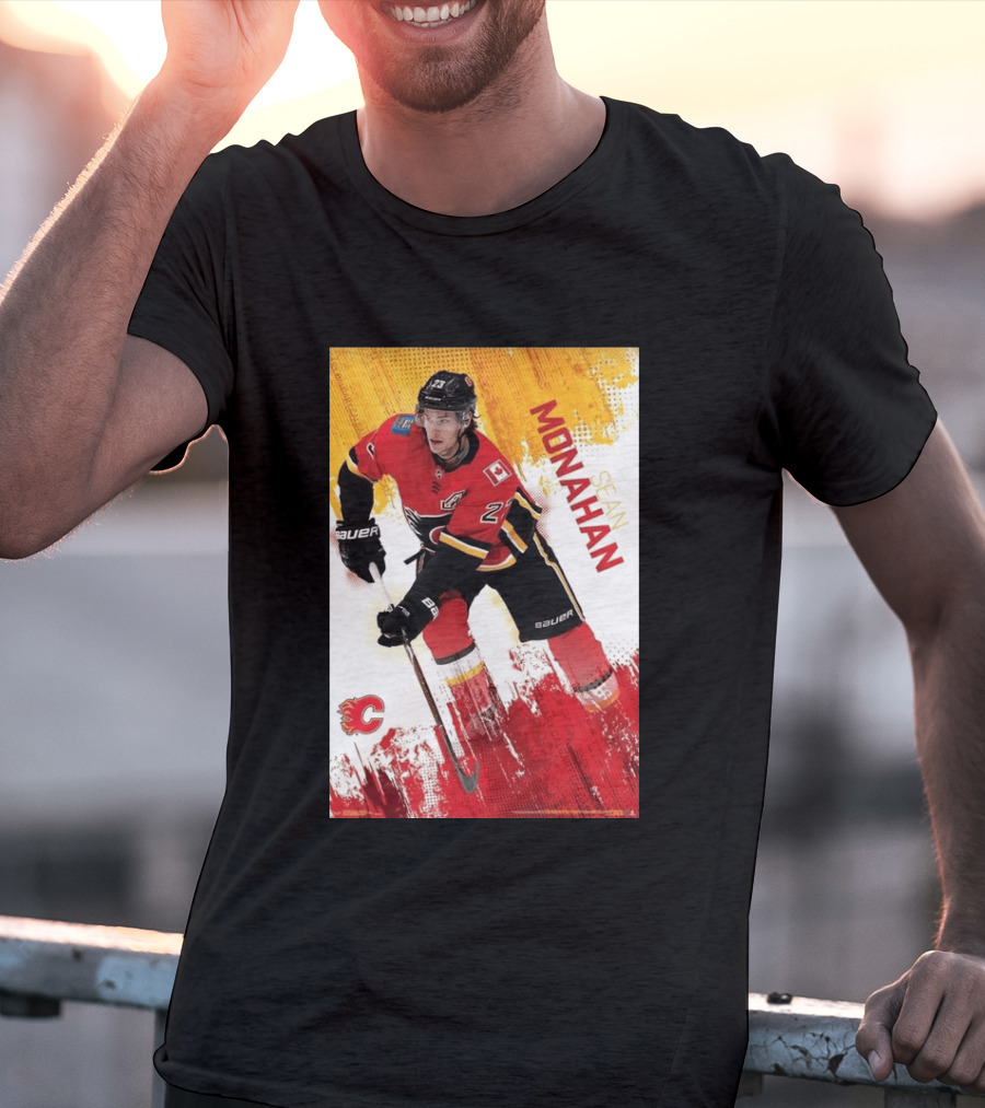 Sean Monahan Calgary Flames NHL Hockey Action T-Shirt