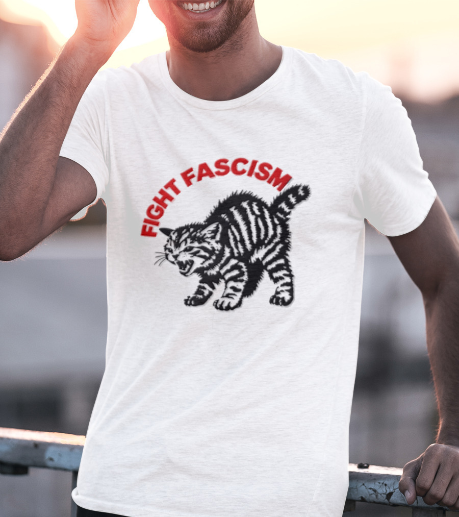 Hissing Striped Kitten Fight Fascism Arched T-Shirt