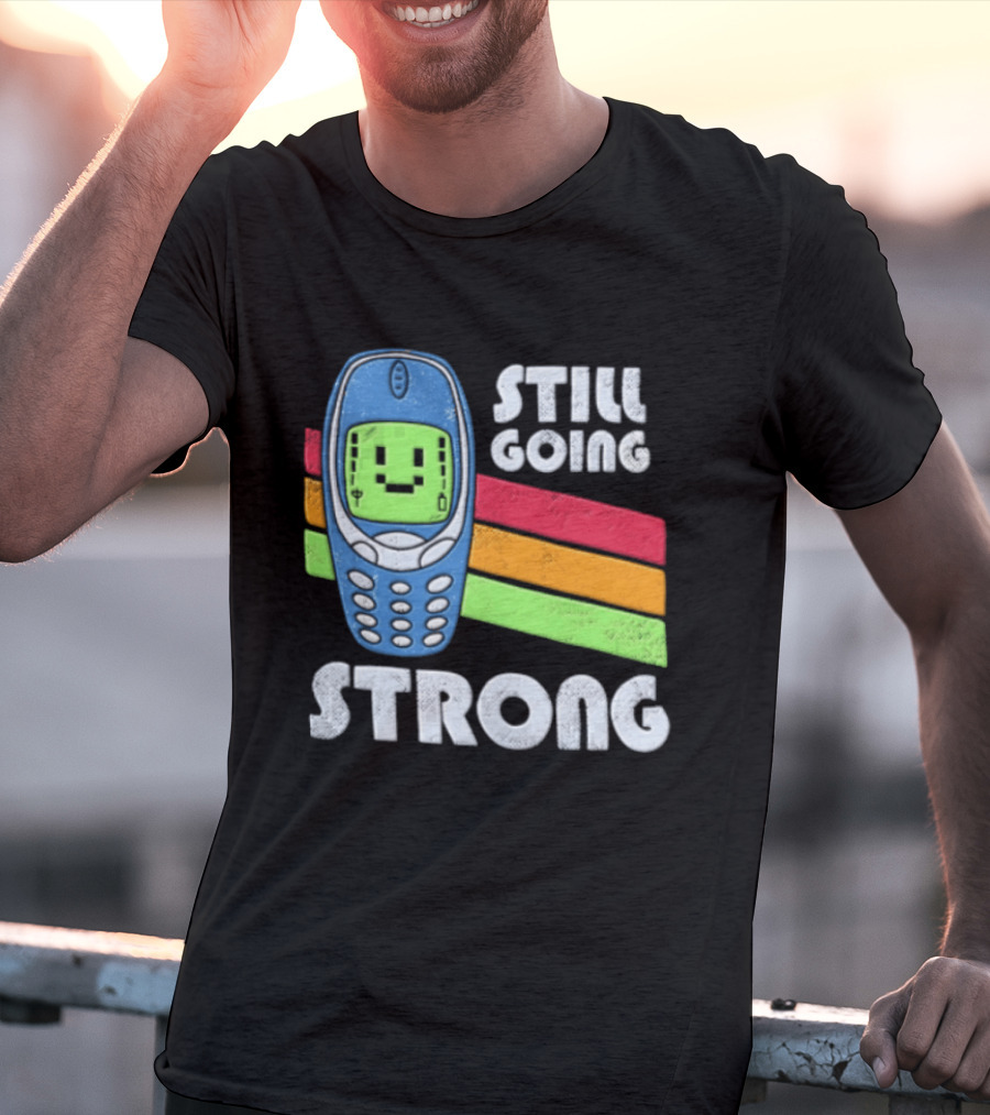 Still Going Strong Retro Mobile Phone Green Screen Vintage Vibes T-Shirt