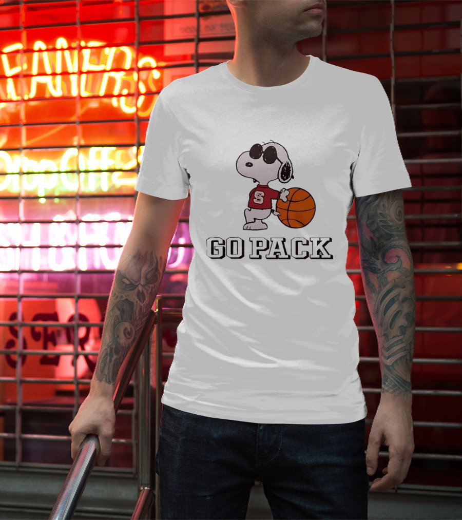 Snoopy NC State Wolfpack Basketball Go Pack T-Shirt