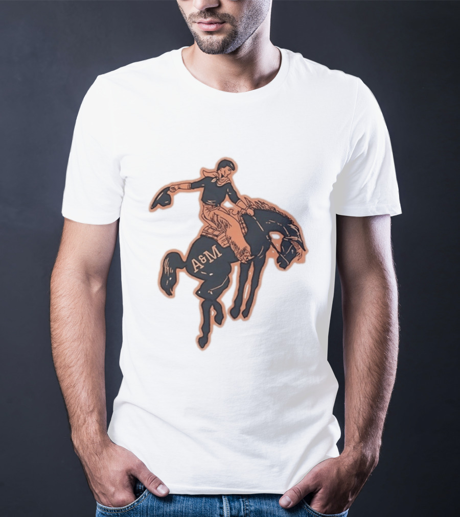 Texas A&M Aggies College Station Vintage Cowboy Riding A&M Horse T-Shirt