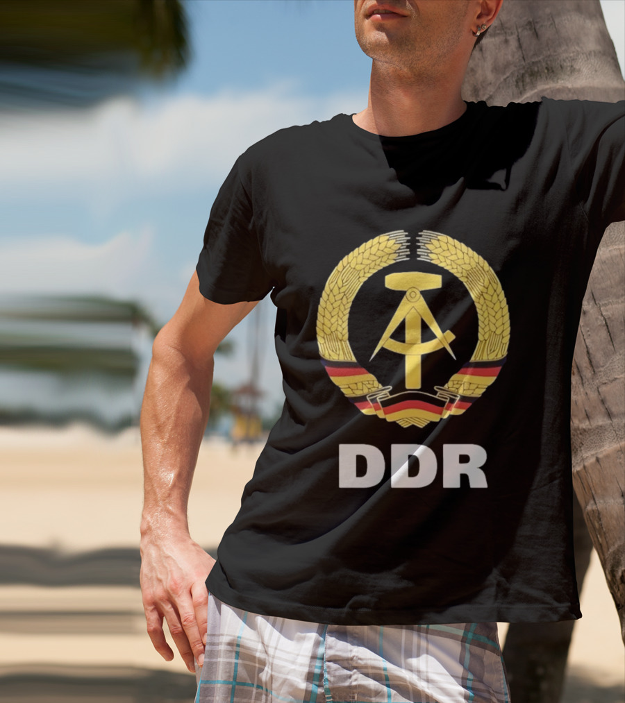 DDR German Democratic Republic Emblem East Germany T-Shirt