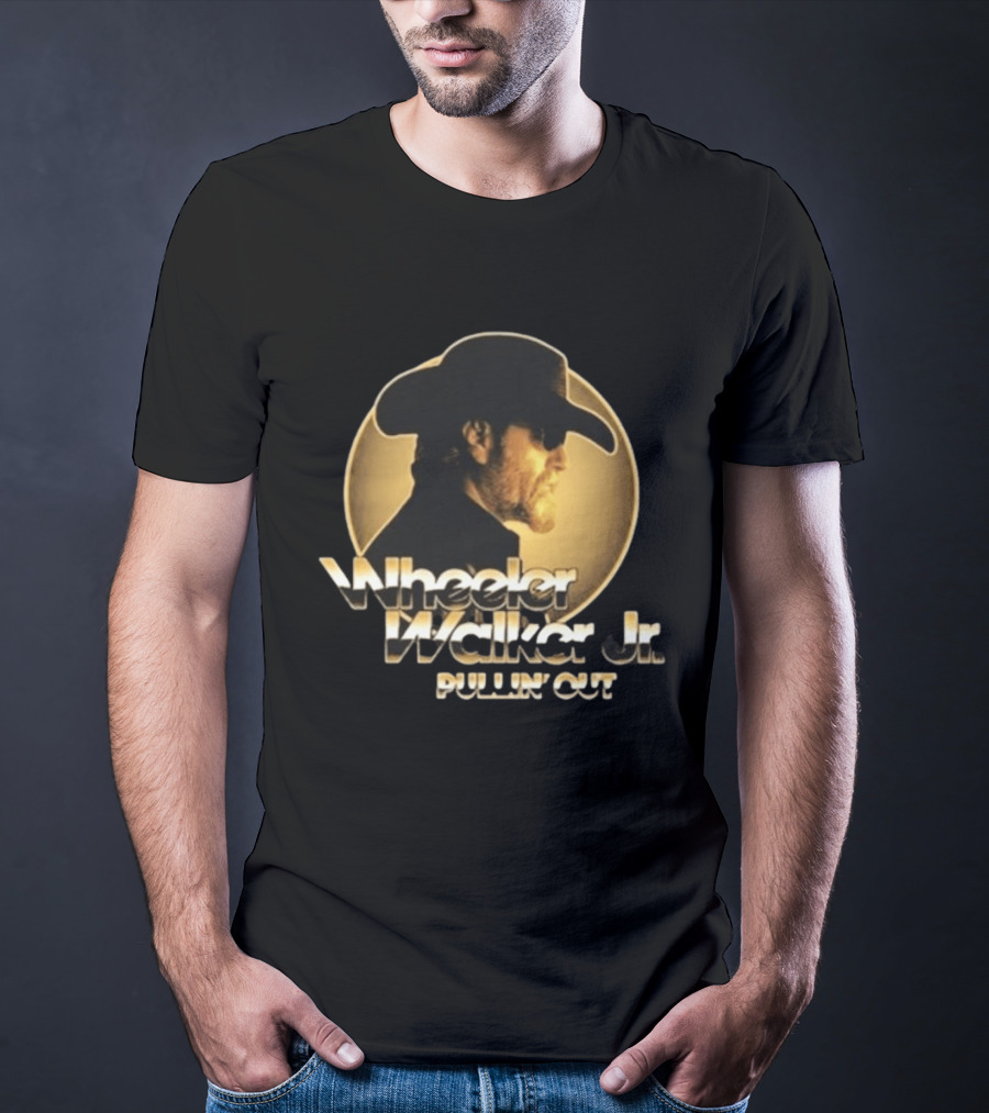 Wheeler Walker Jr. Pullin' Out Album Cover Portrait In Gold T-Shirt