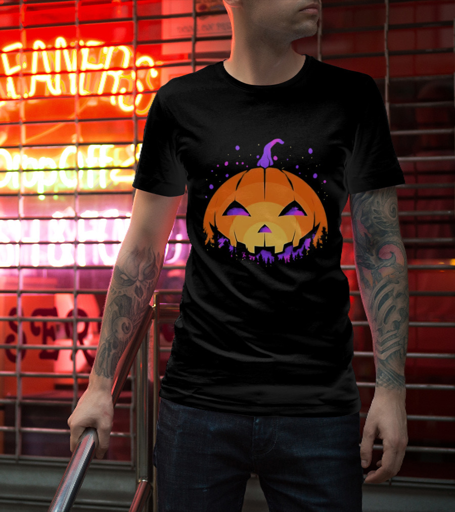 Spooky Jack O' Lantern Vibrant Halloween Vibes T-Shirt