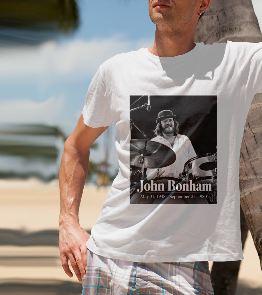 John Bonham May 31 1948 September 25 1980 Drummer Tribute Black And White Photo T-Shirt