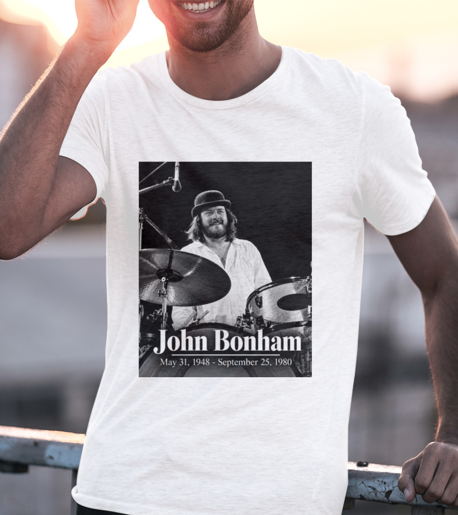 John Bonham May 31 1948 September 25 1980 Drummer Tribute Black And White Photo T-Shirt