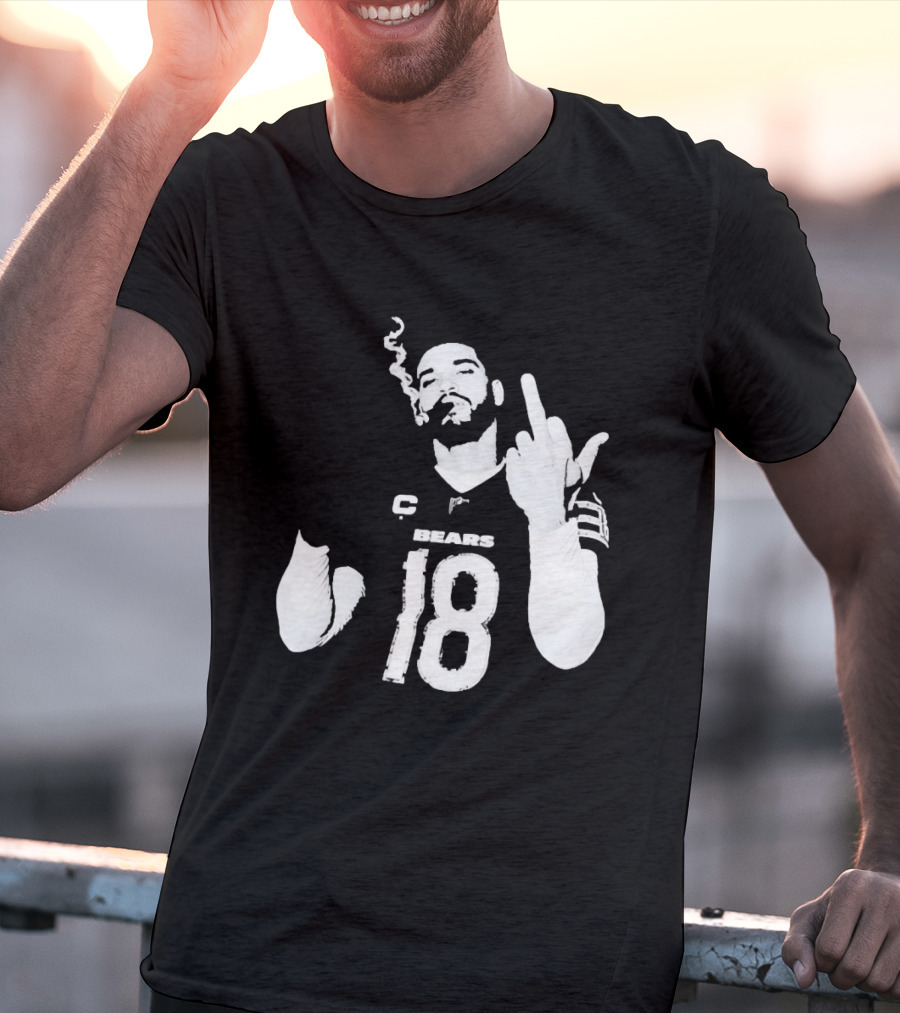 Chicago Bears 18 Player Cigar Beer Gesture Sports Fan T-Shirt