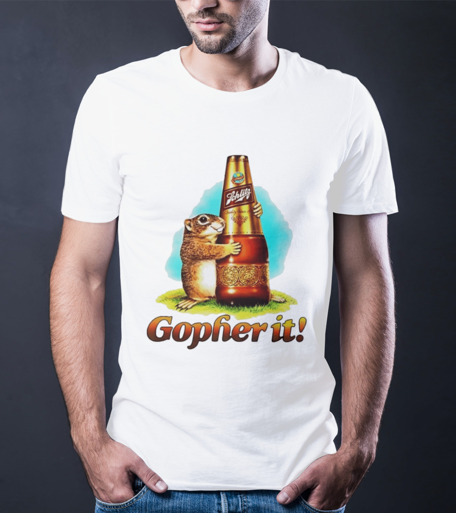 Schlitz Beer Gopher It Bottle Hugging Squirrel Vintage Advertising T-Shirt