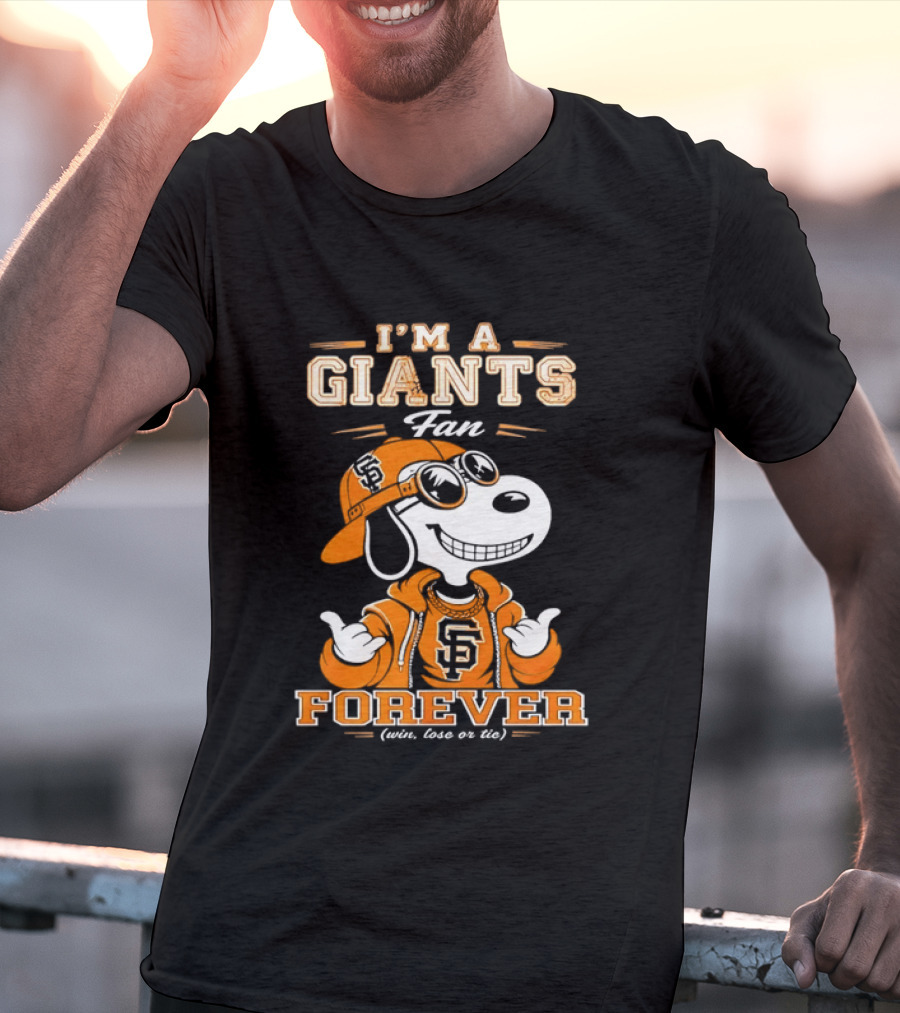 Snoopy I'm A Giants Fan Forever San Francisco Peanuts Baseball T-Shirt