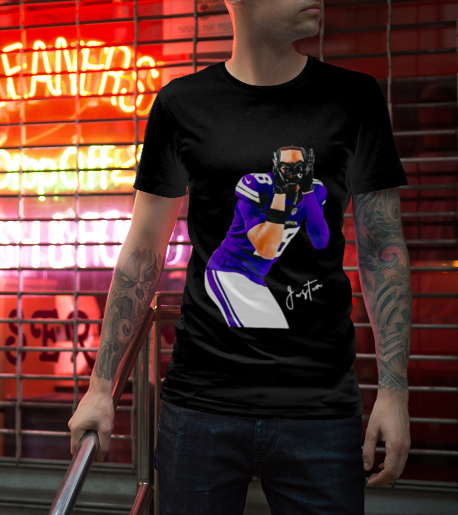 Justin Jefferson Signature Minnesota Vikings Football Player Pose T-Shirt
