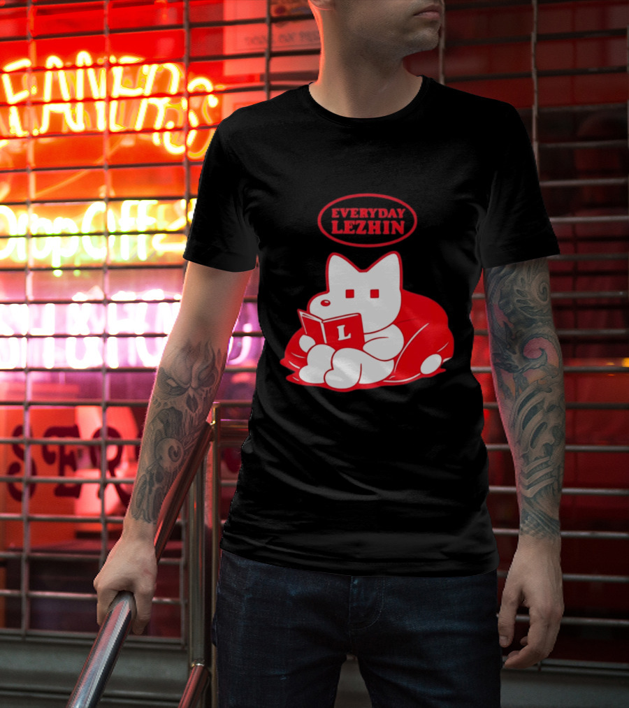 Everyday Lezhin Reading Webtoon Relaxing Cartoon Character With Book T-Shirt