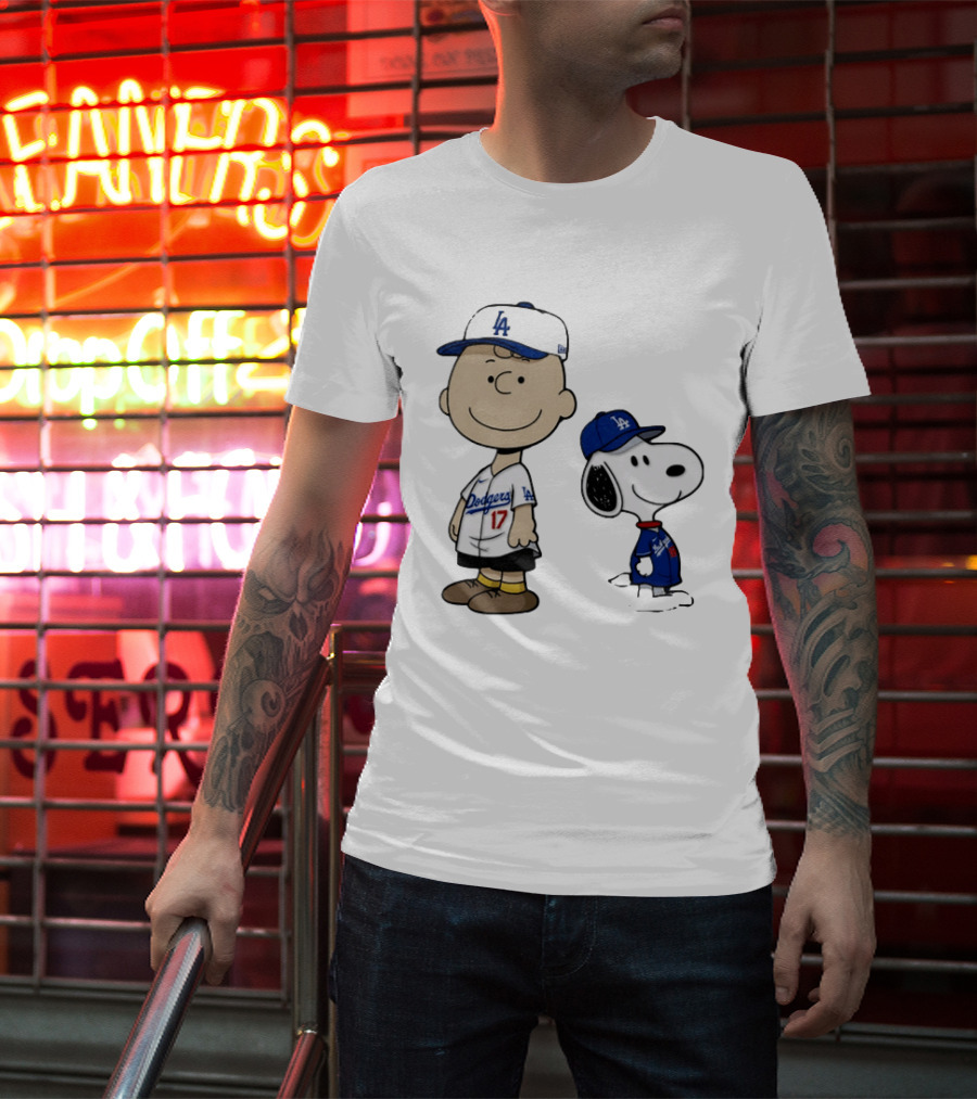 Charlie Brown Snoopy Los Angeles Dodgers MLB Baseball Peanuts Cartoon T-Shirt