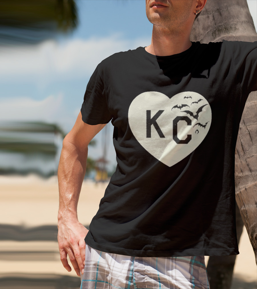Kansas City KC Heart Moon Bats T-Shirt