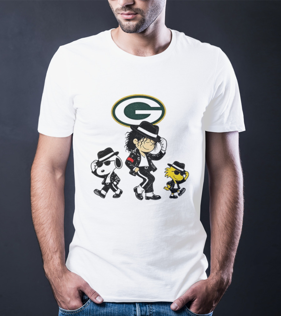 Green Bay Packers Charlie Brown Snoopy Woodstock Pop Rock Dance T-Shirt