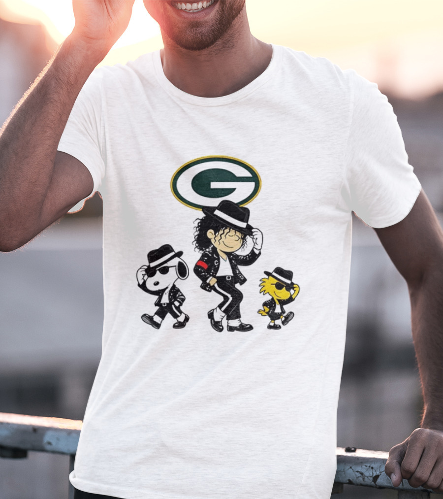 Green Bay Packers Charlie Brown Snoopy Woodstock Pop Rock Dance T-Shirt