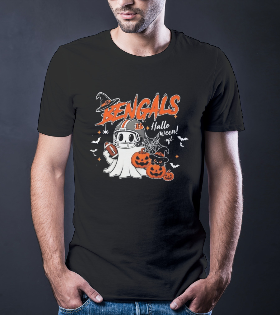 Bengals Halloween Ghost Football Pumpkin Helmets Spooky Scene T-Shirt